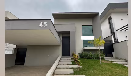 Casa térrea condomínio Reserva Ruda