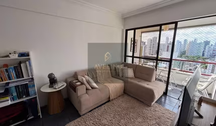 Apartamento Padrão com 2 dormitórios  e varanda no bairro da Madalena