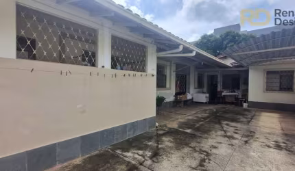 Terreno à venda na Santa Efigênia, Belo Horizonte  por R$ 980.000