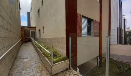 Apartamento com 2 quartos à venda no Fernão Dias, Belo Horizonte  por R$ 440.000
