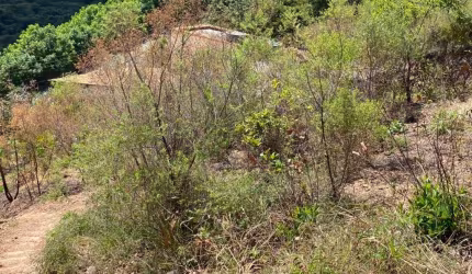 Terreno à venda no Jardim Pirineus, Belo Horizonte  por R$ 430.000