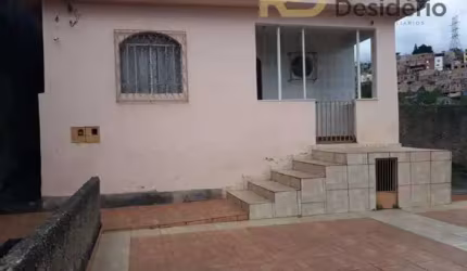Casa com 4 quartos à venda na Santa Efigênia, Belo Horizonte , 456 m2 por R$ 290.000