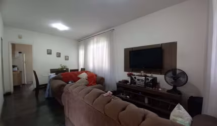 Casa com 2 quartos à venda na Esplanada, Belo Horizonte , 168 m2 por R$ 680.000