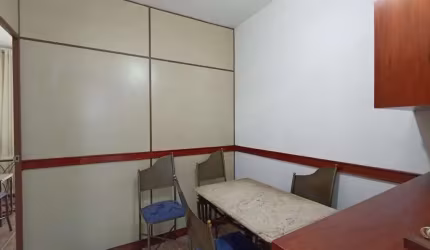 Sala Comercial na Rua Domingos Vieira - Santa Efigênia