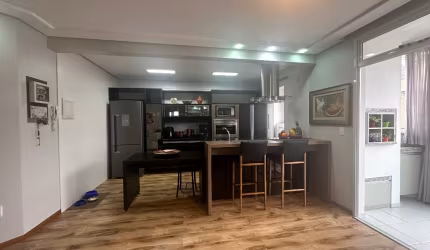 Lindo apartamento no Estreito