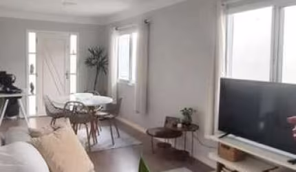 Casa para Venda em São José dos Campos, Jardim Motorama, 3 dormitórios, 1 suíte, 2 banheiros, 2 vagas