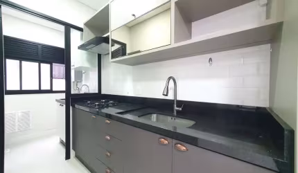 Excelente  apartamento com linda vista, 2 dormitórios no Campeche - Florianópolis /SC.