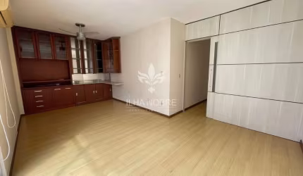 Apartamento com 3 quartos à venda na Rua Tenente Silveira, 741, Centro, Florianópolis por R$ 800.000