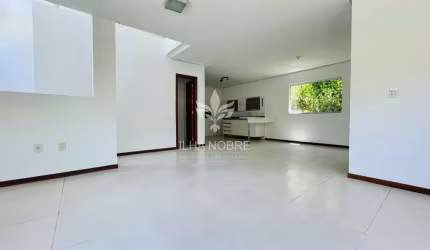Casa com 3 quartos para alugar na Rua Canto da Amizade, 33, Lagoa da Conceição, Florianópolis por R$ 6.500