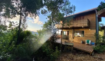 Casa com 3 quartos para alugar na Servidão José Conceição Moreira, 246, Ribeirão da Ilha, Florianópolis por R$ 5.200