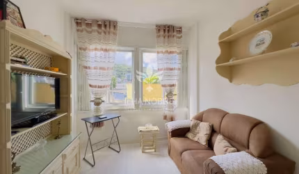 Apartamento com 2 quartos para alugar na Rua General Bittencourt, 127, Centro, Florianópolis por R$ 3.990