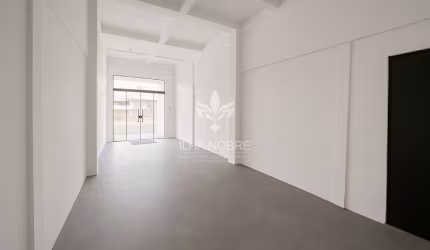 Sala comercial para alugar na Rua Francisco Nappi, 43, Ipiranga, São José por R$ 2.500