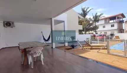 Casa na Praia da Pinheira
