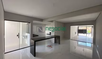 Casa 3 quartos no bairro Guarujá Mansões