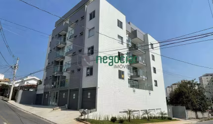 Cobertura 3 quartos no bairro Senhora das Graças