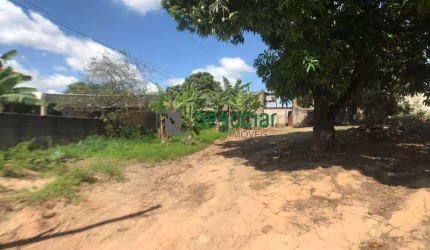 Lote / Terreno Comercial no bairro Vila Nossa Sra das G