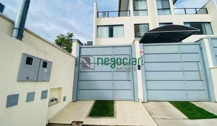 Casa 3 quartos no bairro Guarujá Mansões