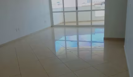 APARTAMENTO NA PRAIA DE IMBETIBA