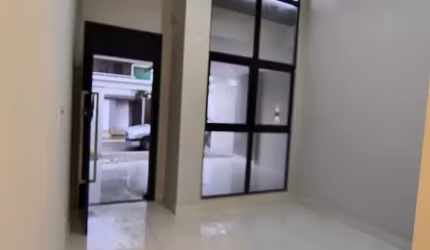 LINDA CASA NO VALE DAS PALMEIRAS