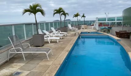 LINDO APTO NA PRAIA DE iMBETIBA