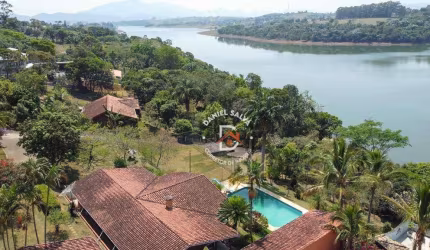 Chácara com 6 dormitórios (02 Suítes) à venda, 3069 m² por R$ 1.900.000 - Condomínio Fechado Pinhal - Piracaia/SP