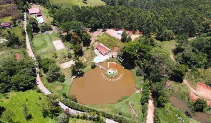 Chácara com 9 dormitórios (3 suítes)  à venda, 17000 m² por R$ 1.550.000 - Divininho - Nazaré Paulista/São Paulo