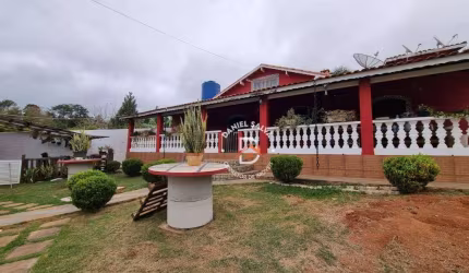 Chácara com 4 dormitórios à venda, 1025 m² por R$ 749.000,00 - Tanque - Atibaia/SP