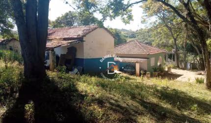 Terreno à venda, 2272 m² por R$ 950.000,00 - Chácaras Fernão Dias - Atibaia/SP