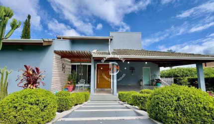 Casa com 3 dormitórios (01 suíte)  à venda, 213 m² por R$ 1.550.000 - Condomínio Vale do Sol - Bom Jesus dos Perdões/SP
