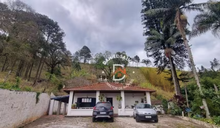 Chácara com 3 dormitórios à venda, 28600 m² por R$ 600.000,00 - Est Santa Maria do Portão - Atibaia/SP