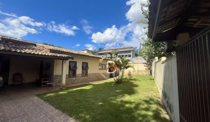 Casa à Venda em Atibaia, com 3 dormitórios (1 suíte)  , 182 m² por R$ 850.000 - Atibaia Vista da Montanha - Atibaia/SP