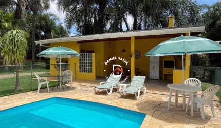 Chácara à Venda em Atibaia , com 4 dormitórios (4 suítes), 18.800 m² por R$ 1.700.000