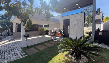 Casa com 3 dormitórios à venda, 183 m² por R$ 1.550.000,00 - Rio Abaixo - Atibaia/SP