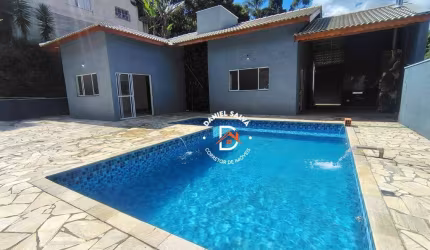 Chácara em condomínio fechado à venda em Atibaia, com 3 dormitórios (1 suíte), 417 m² de terreno e 170 m² de área construída, por R$ 650.000,00.