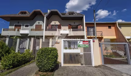 Sobrado para Venda em Curitiba, BOA VISTA, 3 dormitórios, 1 suíte, 5 banheiros, 2 vagas