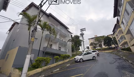 Venda de Apartamento em Jandira: Condomínio Vale Verde, 2 Quartos, Vaga de Garagem