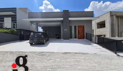 Casa à venda - Condomínio Villa Real de Bragança - 1.899.000,00