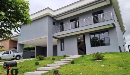 Sobrado alto padrão a venda, Guararema, São Paulo.