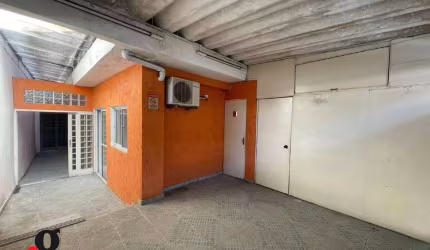 Casa à venda - Jardim Planalto - 490.000,00