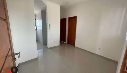 Apartamento à venda - Vila Jacuí - 220.000,00