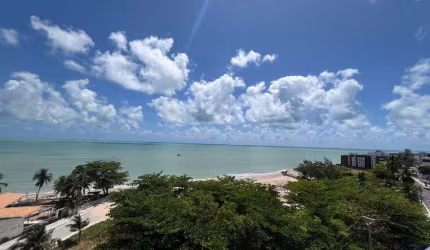 Flat no Bessa FRENTE MAR- com vista definitiva- Oportunidade