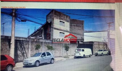 Galpão com ponte rolante