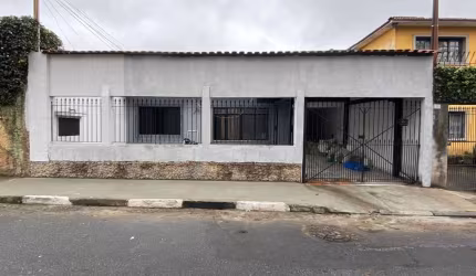 Casa térrea a venda com terreno de 250mt. Bela Vista