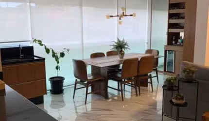 Apartamento a Venda com 3 suítes em frente ao Campo de Golfe