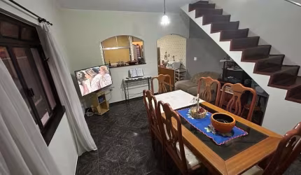 Sobrado a venda no Jardim D Abril, OSASCO