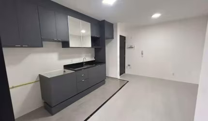 Charmoso Apartamento de 2 Dormitorios no Centro de Osasco
