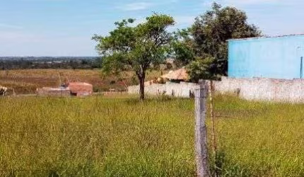 Terreno à venda 1000m²  em Quadra-SP Km 196