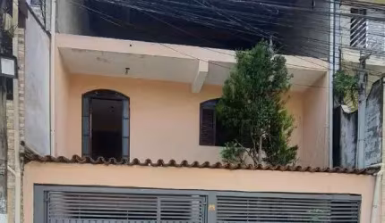 Charmoso Sobrado à Venda em Santa Maria, Osasco