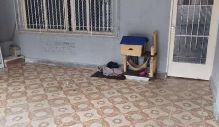 Casa à venda em Umuarama, Osasco: 2 dormitórios, 2 banheiros, garagem