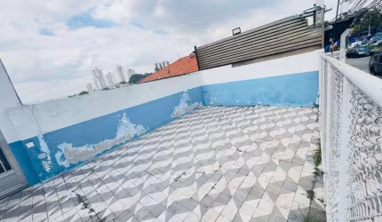 Oportunidade no Jaguaré – Terreno à Venda  Excelente terreno à venda no bairro do Jaguaré, com 11,80 metros de frente por 30 metros de profundidade, totalizando 354 m² de área total. Localizado em uma